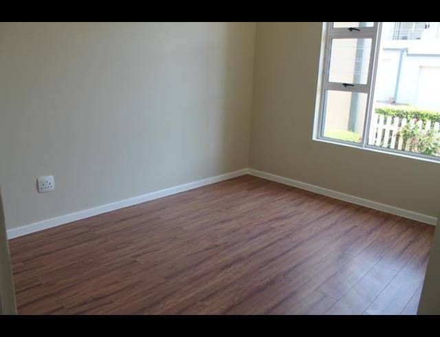 3 BEDROOM SIMPLEX FOR SALE IN MODDERFONTEIN